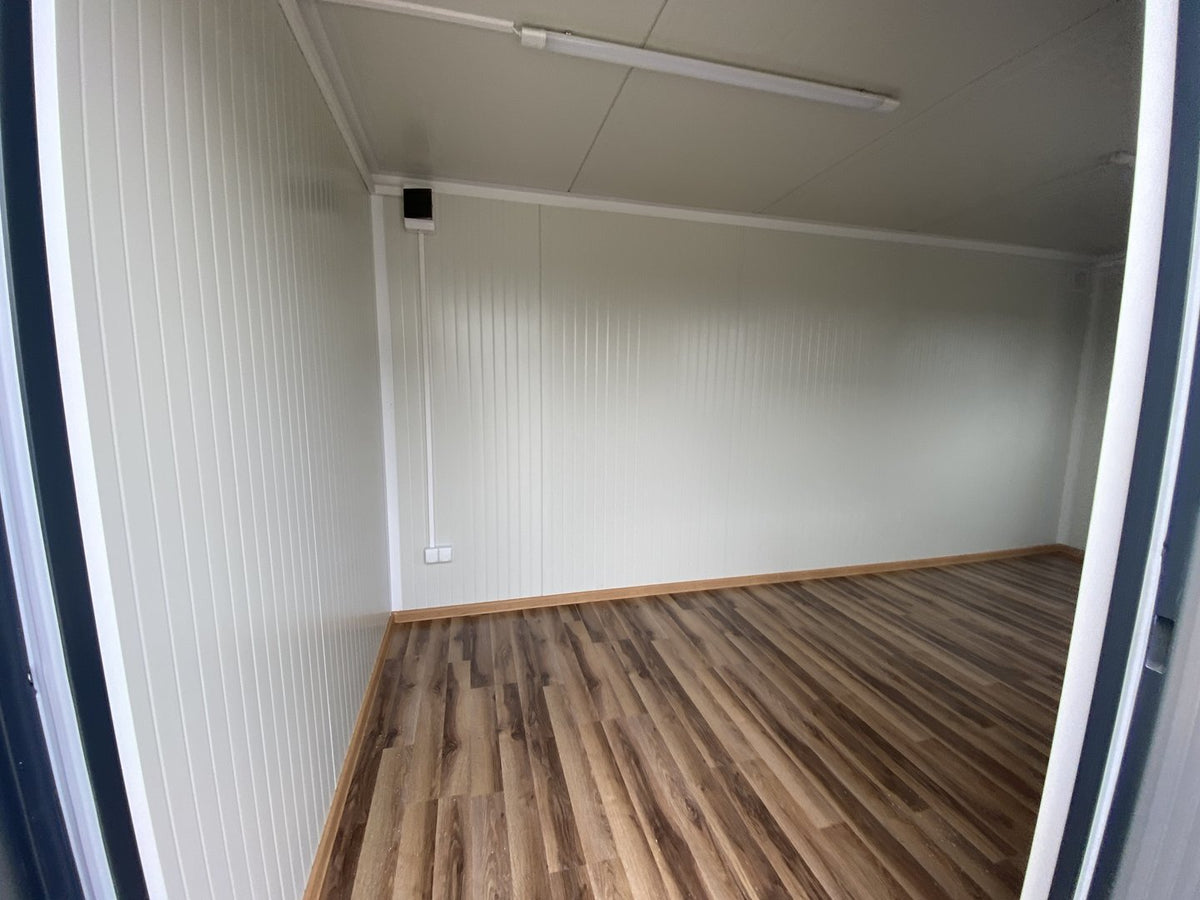 Contenedor Oficina 5×2,4 m – Módulo Prefabricado con Aislamiento